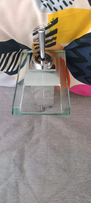 Lavamanos de cristal verde