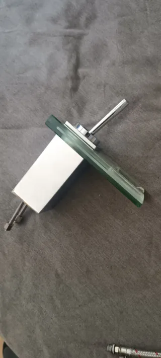 Lavamanos de cristal verde