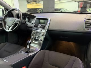 Volvo XC60 2.0 D4 Momentum