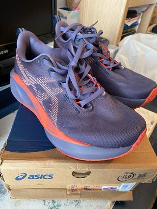 Asics Novablast 5