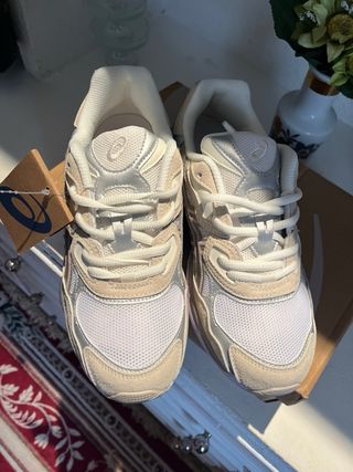 Asics NYC Beige/Gris