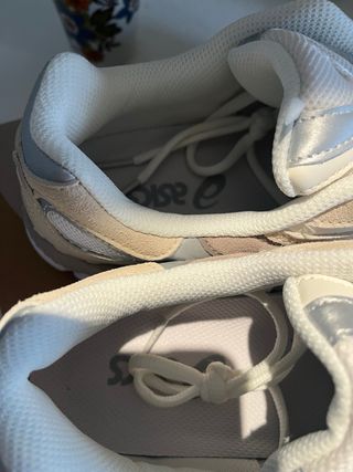 Asics NYC Beige/Gris