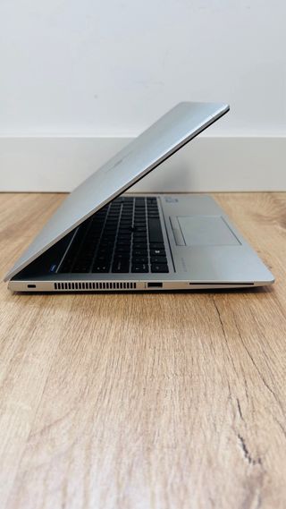 HP Elitebook 840 intel i7 - 16RAM - Face ID - 14”