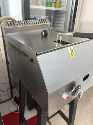 Freidora a gas para restaurante