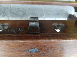 Banco de madera rústico