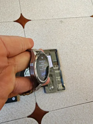 Huawei Watch GT 4 - Verde/Plata +15 días de uso.