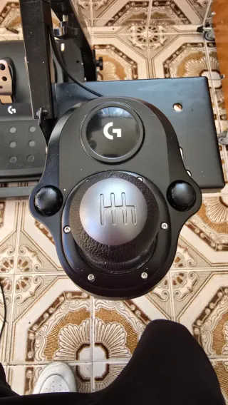 Logitech G29 PS4 PS5 PC + Soporte + Pedales