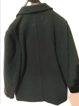 Chaqueta infantil negra con bordado