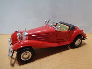 Miniatura Mercedes Benz 500K Escala 1:39