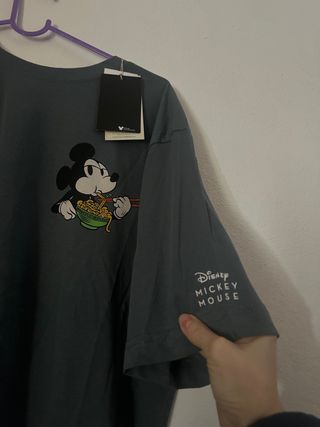 Camiseta Disney Mickey Ramen Springfield Gris