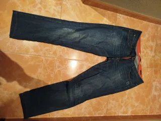 Pantalón vaquero Zara azul