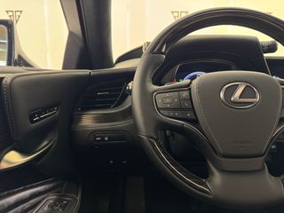 Lexus LS 500h 3.5 V6 359cv Luxury ECO