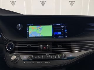 Lexus LS 500h 3.5 V6 359cv Luxury ECO