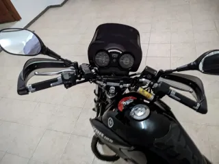 Yamaha YBR 125 Negra