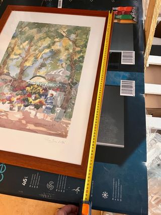 Lote de 88 cuadros decorativos en Elche