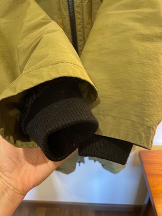 Abrigo verde BIMBA Y LOLA con capucha