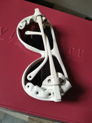 Gafas de Sol Vintage Marrones y Blancas