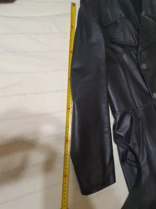 Trench in pelle nera vintage