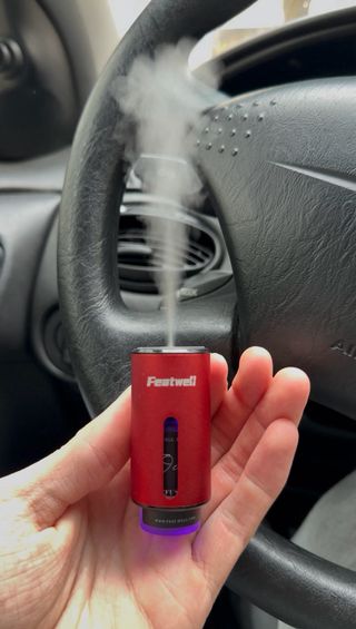 Difusor de aromas inteligente para coche