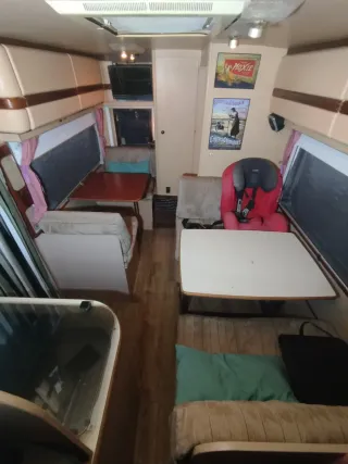 Autocaravana Dethleffs 2.5 Diesel (Solo 4'98m)