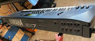YAMAHA EX7 Sintetizador Secuenciador Sampler