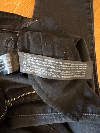 Pantalones vaqueros negros. 38x28