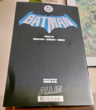 Batman #1 David Aja 1:50 Virgin Foil y Batman #1
