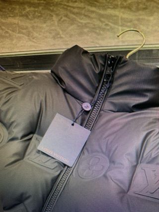 Chaqueta Louis Vuitton negra top version