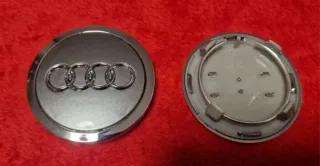 AUDI TAPAS  LLANTA BUJE EMBLEMA AUDI GRI