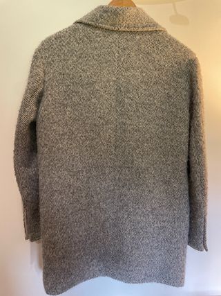 Abrigo con lana y alpaca. Impresionante y atempora