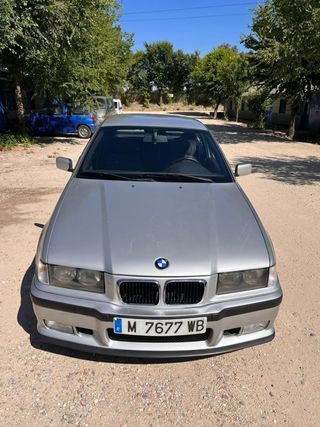 BMW E36 323TI PACK M