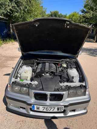 BMW E36 323TI PACK M