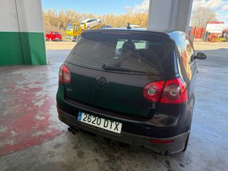 Volkswagen Golf 2005