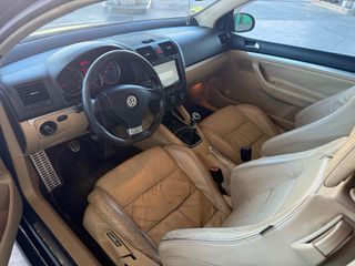 Volkswagen Golf 2005