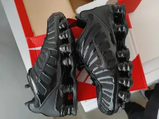 Zapatillas Nike Shox Negras