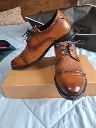 Traje de novio verde. Usado solo unas horas! Ofert