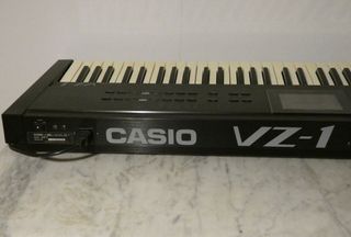 Casio VZ1 Sintetizador