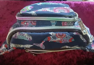 Riñonera juvenil Hongu estampado ballenas