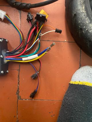 Pantalla y Centralita JP 48V