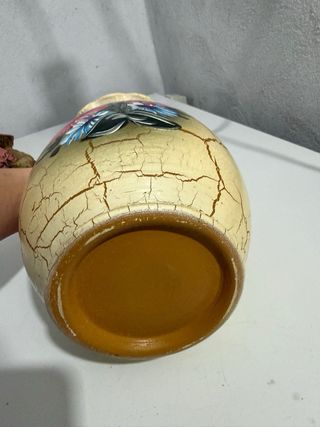 Jarrón decorativo vintage, flores pintadas a mano