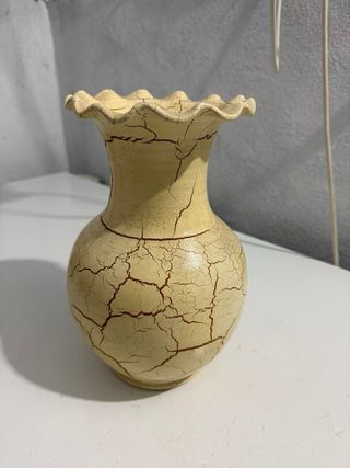 Jarrón decorativo vintage, flores pintadas a mano