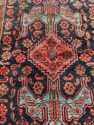 Alfombra antigua de lana