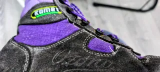 Botas de montaña Kamet Moradas de mujer.