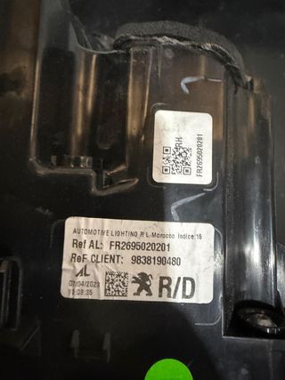 PILOTO TRASERO DERECHO PEUGEOT 2008