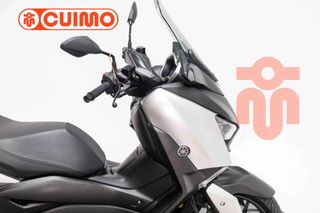 YAMAHA XMAX 300