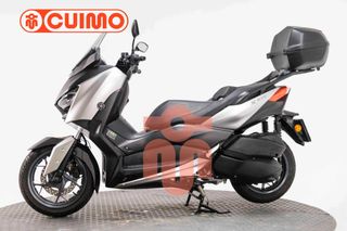YAMAHA XMAX 300