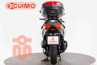 YAMAHA XMAX 300