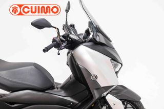 YAMAHA XMAX 300