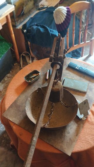 Antigua Balanza Romana Hierro Fundido