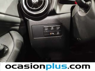 Mazda CX-3 2.0 G Zenith 2WD 89 kW (121 CV)